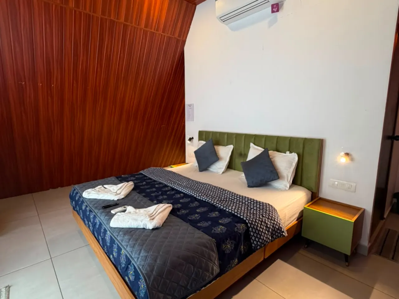 Sand Bank A Frame Beach Resort — Beach Resort Stay Package, room photo 5